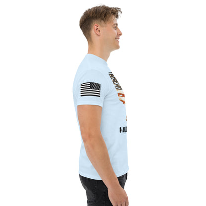 Men's classic tee / Minuteman with flag bg